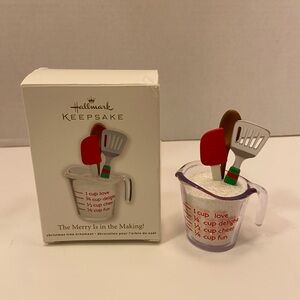 2012 Hallmark Keepsake The Merry Is in the Making ! Ornament
